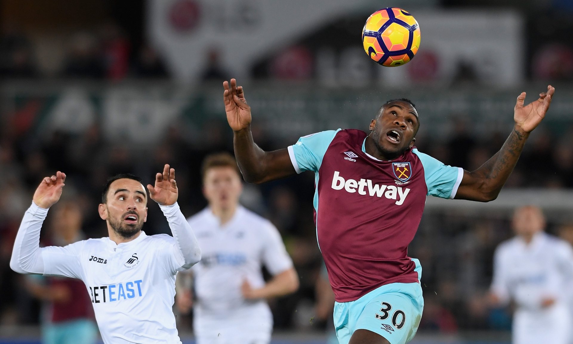 更无疑点燃 更无疑点燃